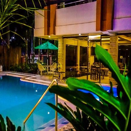 Casanas Suites Puerto Princesa Exteriér fotografie