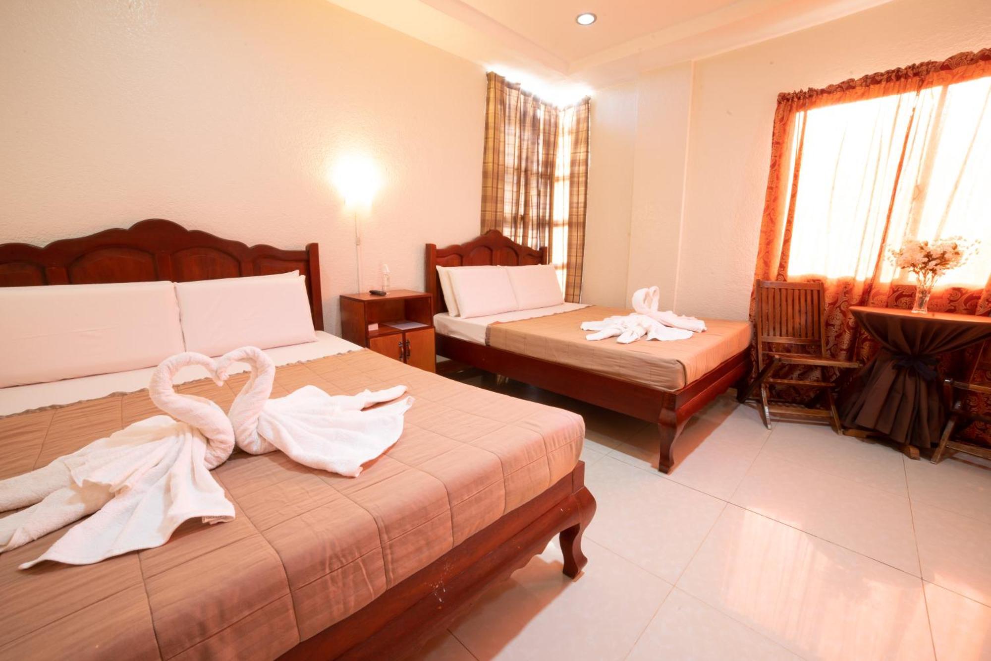Casanas Suites Puerto Princesa Exteriér fotografie