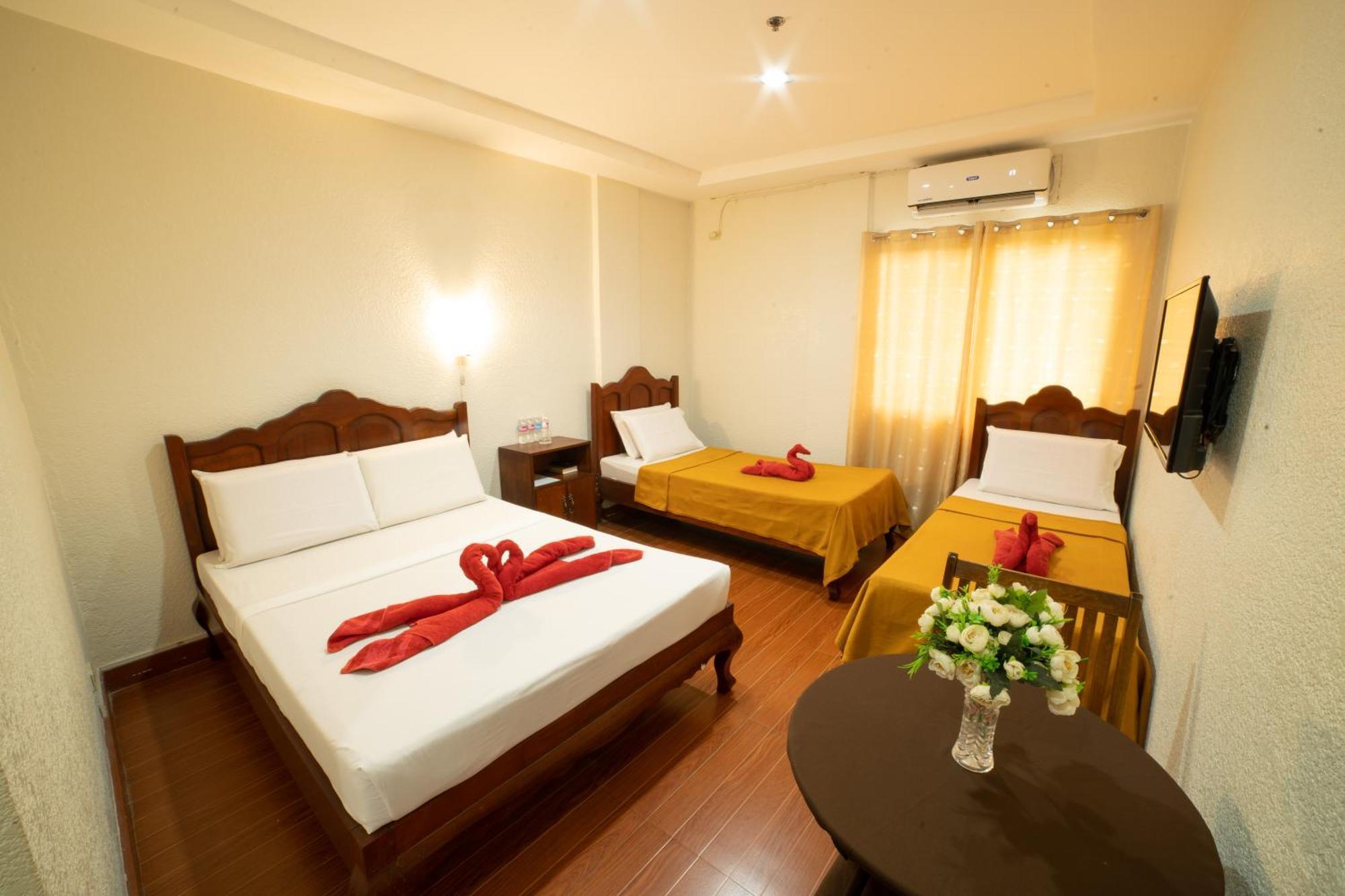 Casanas Suites Puerto Princesa Exteriér fotografie