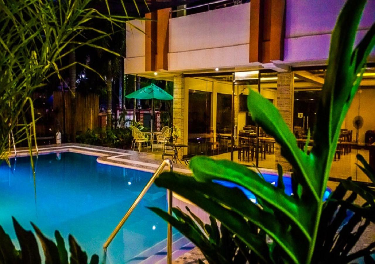 Casanas Suites Puerto Princesa Exteriér fotografie